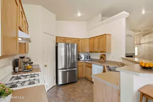 5473 N Bremont Way, Prescott Valley, AZ 86314 - Photo 13