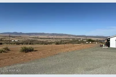 10378 E Kachina Place, Dewey-Humboldt, AZ 86327 - Photo 3