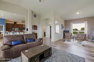 10769 E High Point Dr, Prescott Valley, AZ 86327 - Photo 7