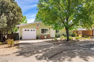 1917 Margaret St, Prescott, AZ 86301 - Photo 3