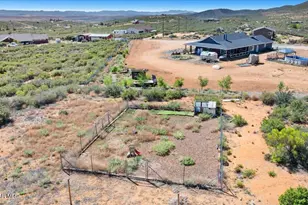 17313 E Lions Crossing, Dewey-Humboldt, AZ 86327 - Photo 31