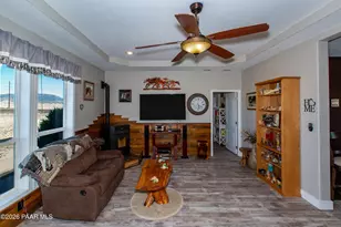 12510 N Antelope Mdws Dr, Prescott Valley, AZ 86315 - Photo 5