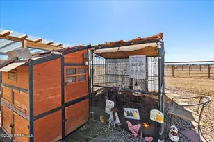 12510 N Antelope Mdws Dr, Prescott Valley, AZ 86315 - Photo 37