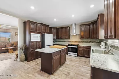 12510 N Antelope Meadows Drive, Prescott Valley, AZ 86315 - Photo 11