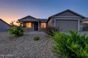 371 Grafton Ct, Chino Valley, AZ 86323 - Photo 1