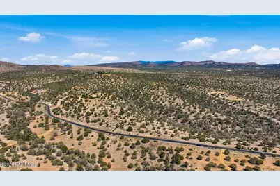 18201 N Crossroads Ranch Road, Prescott, AZ 86305 - Photo 11