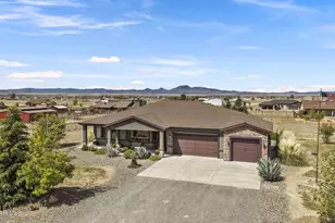 11156 N Scalli Way, Prescott Valley, AZ 86315 - Photo 7