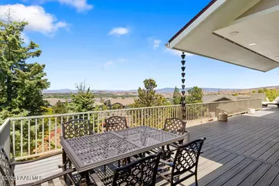 890 N Lakeview Drive, Prescott, AZ 86301 - Photo 11