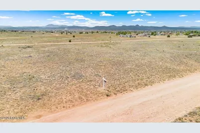 155 E Ahonen Road, Paulden, AZ 86334 - Photo 7