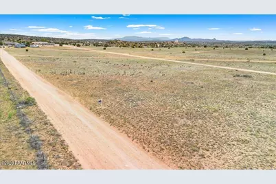 155 E Ahonen Road, Paulden, AZ 86334 - Photo 9