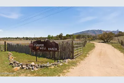 10262 W Tough Country Trail, Prescott, AZ 86305 - Photo 1