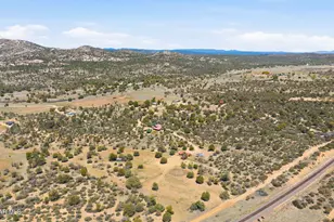 10262 W Tough Country Trail, Prescott, AZ 86305 - Photo 9