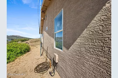 18420 S Peeples Valley Road, Peeples Valley, AZ 86332 - Photo 29