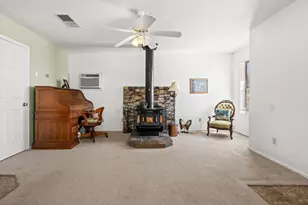 18420 S Peeples Valley Rd, Peeples Valley, AZ 86332 - Photo 11