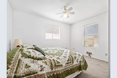 18420 S Peeples Valley Road, Peeples Valley, AZ 86332 - Photo 17