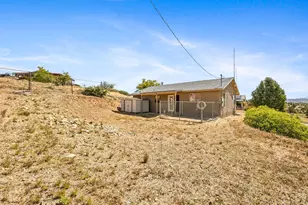 18420 S Peeples Valley Rd, Peeples Valley, AZ 86332 - Photo 25