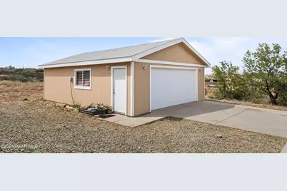 9915 E Cranberry Road, Dewey-Humboldt, AZ 86327 - Photo 33