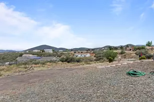 9915 E Cranberry Rd, Dewey-Humboldt, AZ 86327 - Photo 37