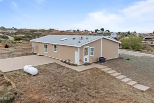 9915 E Cranberry Rd, Dewey-Humboldt, AZ 86327 - Photo 3