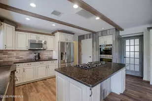 2390 Le Loup Dr, Prescott, AZ 86305 - Photo 17
