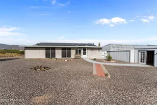 27650 S Clydesdale Ave, Congress, AZ 85332 - Photo 25