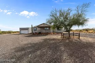 27650 S Clydesdale Ave, Congress, AZ 85332 - Photo 27