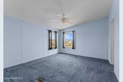 27650 S Clydesdale Avenue, Congress, AZ 85332 - Photo 13