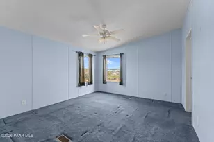 27650 S Clydesdale Ave, Congress, AZ 85332 - Photo 13