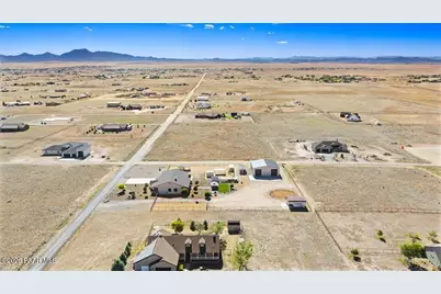 10210 E Dawn To Milky Way, Prescott Valley, AZ 86315 - Photo 47