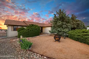 4324 N Plainsman Way, Prescott Valley, AZ 86314 - Photo 9
