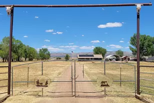 3980 W Rocky Rd, Paulden, AZ 86334 - Photo 1