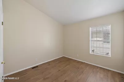 835 N Creekview Drive, Dewey-Humboldt, AZ 86327 - Photo 25