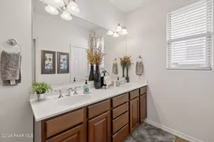1011 N Cloud Cliff Pass, Prescott Valley, AZ 86314 - Photo 17