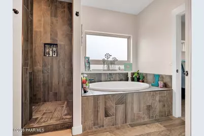 15935 E Lone Fox Trail, Dewey-Humboldt, AZ 86327 - Photo 25