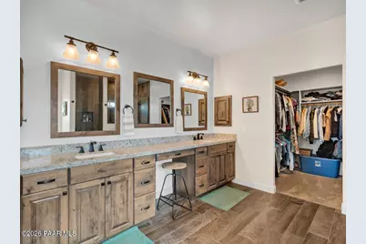 15935 E Lone Fox Trail, Dewey-Humboldt, AZ 86327 - Photo 23