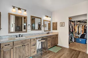 15935 E Lone Fox Trail, Dewey-Humboldt, AZ 86327 - Photo 23