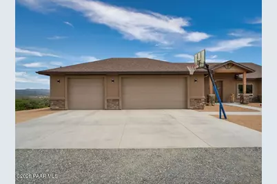 15935 E Lone Fox Trail, Dewey-Humboldt, AZ 86327 - Photo 5