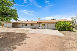 2310 W Levie Ln, Prescott, AZ 86305 - Photo 3