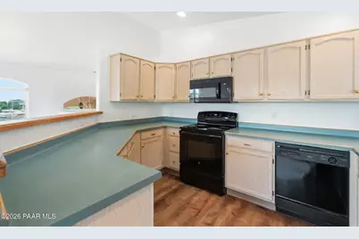 7151 E Sunflower Lane, Prescott Valley, AZ 86314 - Photo 7