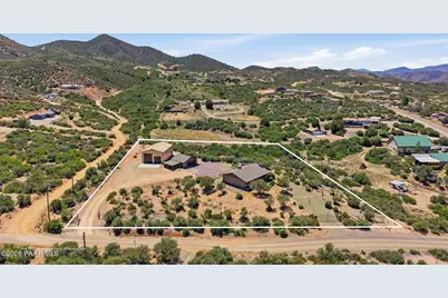 14621 E Lazy River Drive, Dewey-Humboldt, AZ 86329 - Photo 11