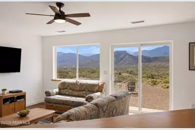 17200 S Dripping Springs Road, Mayer, AZ 86333 - Photo 9