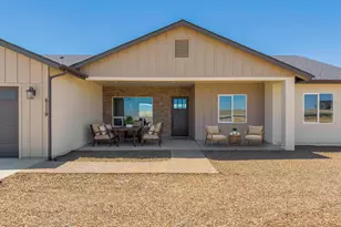 6119 E Augie Ln, Prescott Valley, AZ 86315 - Photo 5