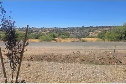 20182 E Lakeside Road, Cordes Lakes, AZ 86333 - Photo 19