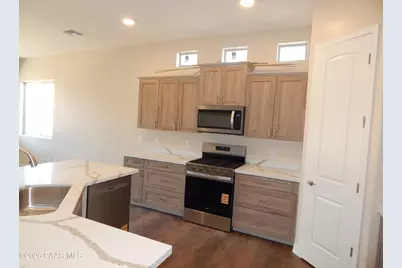 6879 E Twilight Place, Prescott Valley, AZ 86314 - Photo 3
