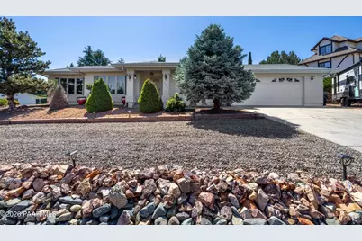 11413 E Western Sunset Drive, Dewey-Humboldt, AZ 86327 - Photo 1