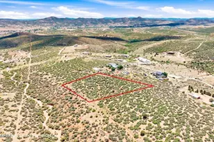 10560 E Rocky Hill Rd, Dewey-Humboldt, AZ 86327 - Photo 1