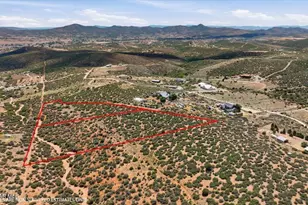 10560 E Rocky Hill Rd, Dewey-Humboldt, AZ 86327 - Photo 1