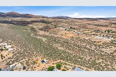 10560 E Rocky Hill Road, Dewey-Humboldt, AZ 86327 - Photo 11