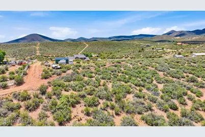 10560 E Rocky Hill Road, Dewey-Humboldt, AZ 86327 - Photo 17