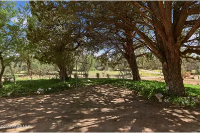 10080 W Tough Country Trail, Skull Valley, AZ 86305 - Photo 73